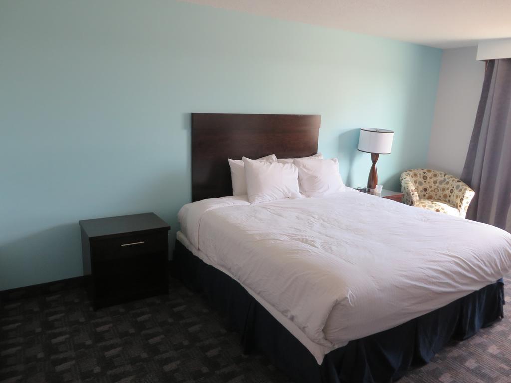 Travelodge By Wyndham Rosetown Εξωτερικό φωτογραφία